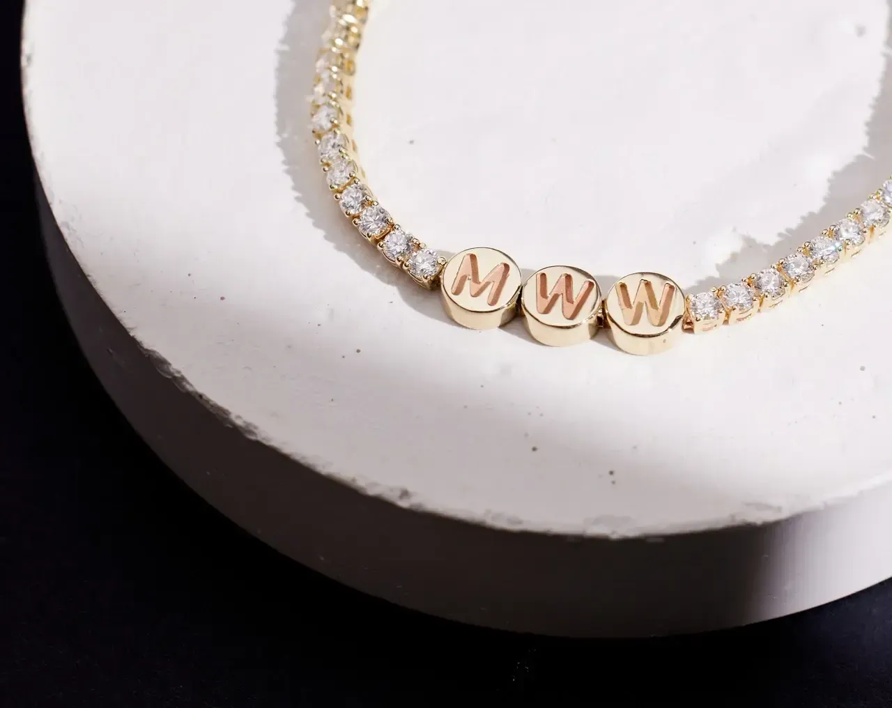 Ring details 3