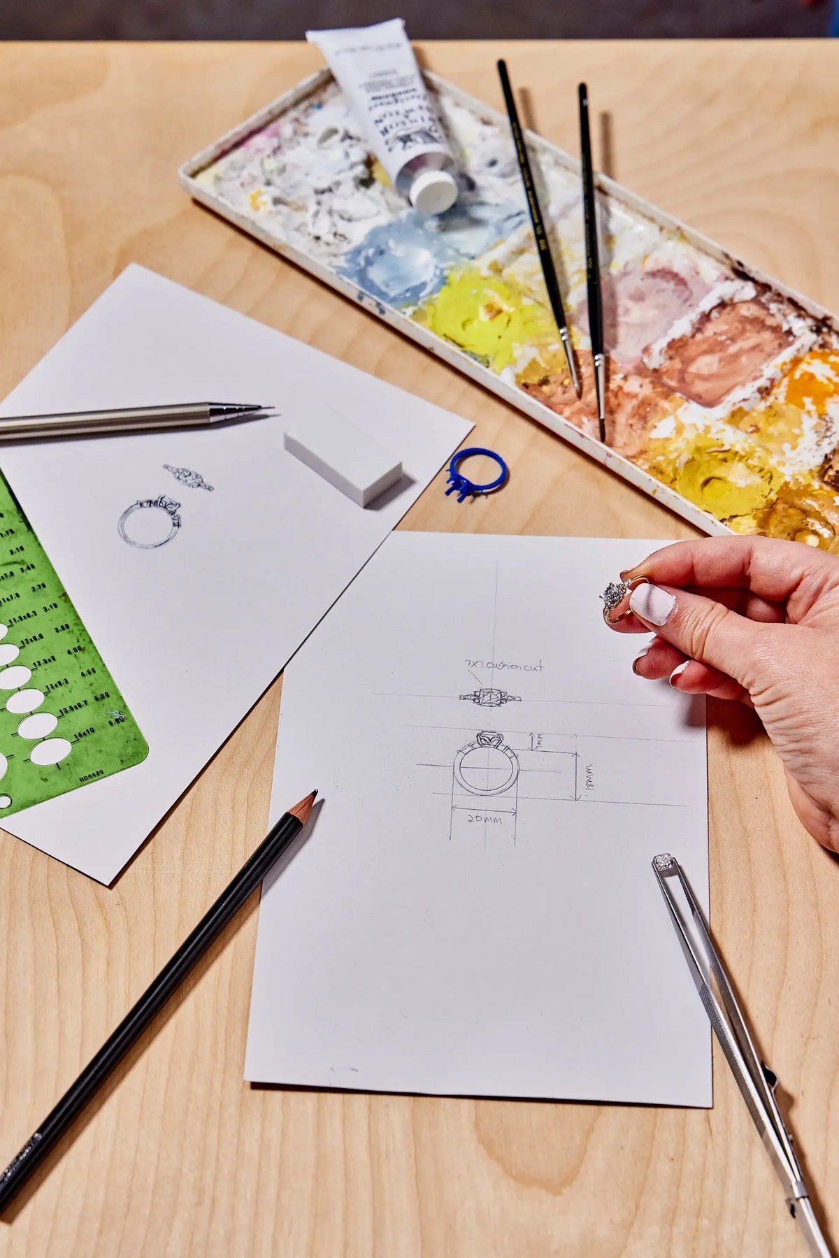 6 Reasons to Custom Design Your Engagement Ring