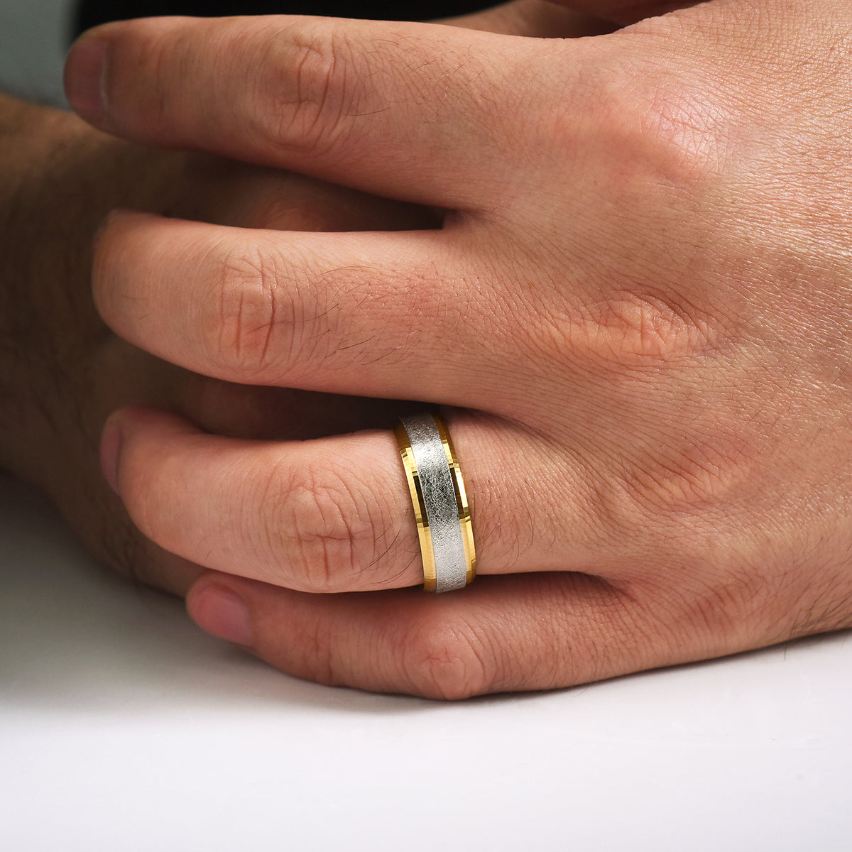 14K White-Yellow Gold 7mm Beveled Edge Men's Wedding Band in Diamond Scratch Finish - View 5