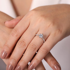 Classic 14K Gold Round Diamond Engagement Ring - 0.25 CTW thumbnail 5