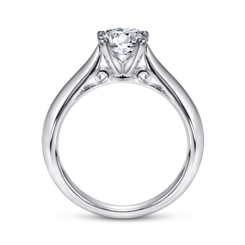Bague de fiançailles solitaire ronde à anneau fin