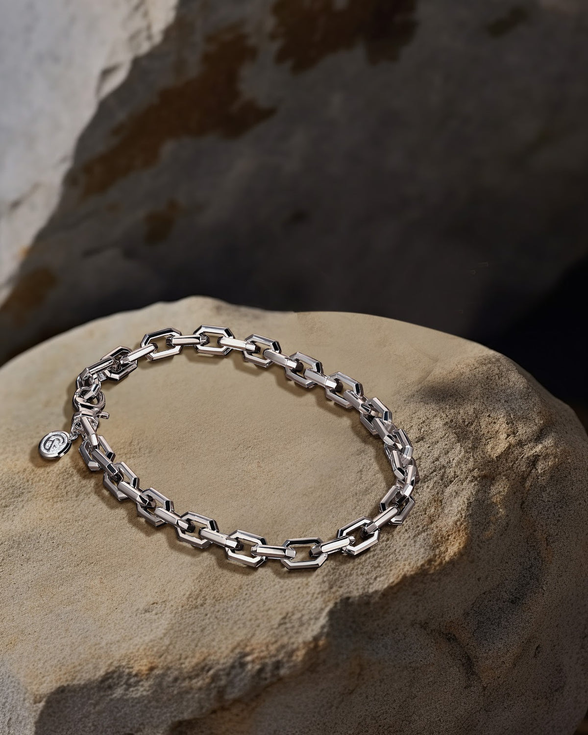 5.50mm 925 Sterling Silver Men's Solid Faceted Link Chain Bracelet - View 4