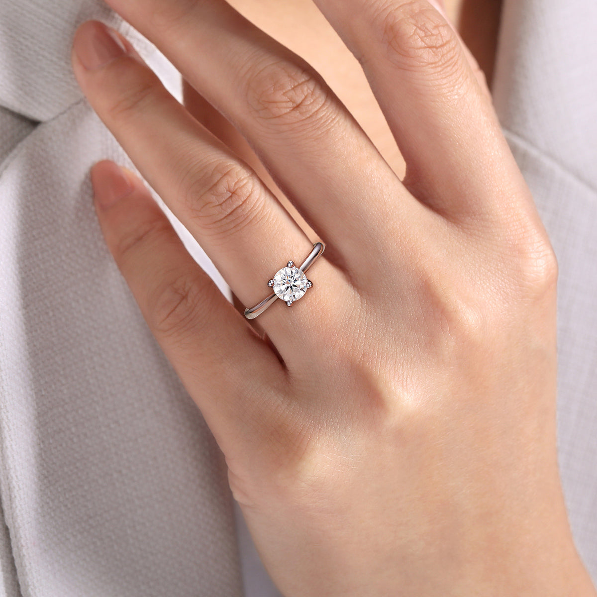 14K White Gold Round Diamond Engagement Ring - View 6