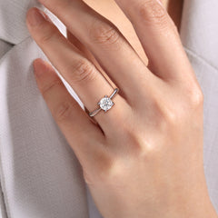 14K White Gold Round Diamond Engagement Ring thumbnail 6