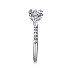 Contemporary 14K Gold Round Three Stone Diamond Engagement Ring thumbnail 5