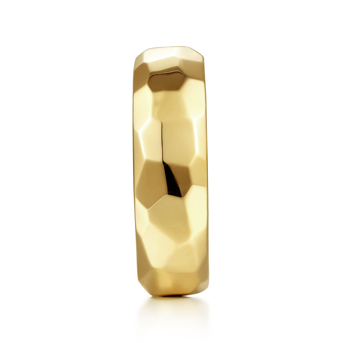 14K Yellow Gold 7mm Hammered Men's Wedding Band in High Polished Finish - View 4