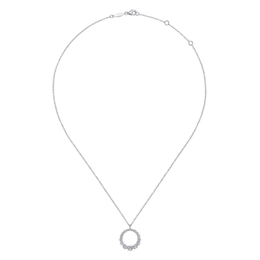 14K White Gold Diamond Pendant Necklace