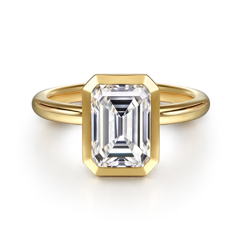 Bague de fiançailles en or jaune 14 carats avec diamant taille émeraude serti clos