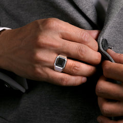 925 Sterling Silver Onyx Signet Ring thumbnail 5