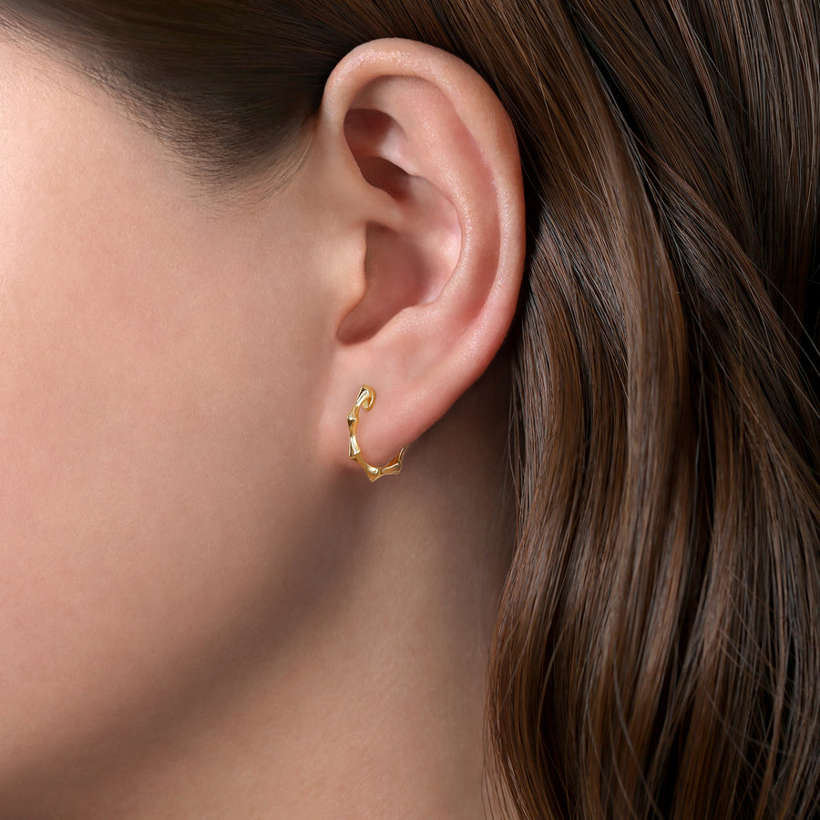 14K Yellow Gold Graduating Pattern Huggies