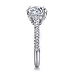 14K Gold Round Pavé Diamond Engagement Ring thumbnail 5