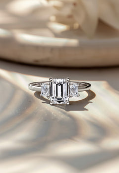 14K White Gold Emerald Cut Three Stone Diamond Engagement Ring thumbnail 2