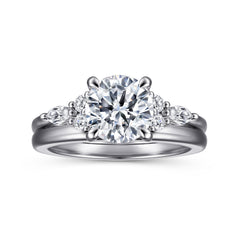 14K White Gold Round Diamond Cluster Engagement Ring thumbnail 4