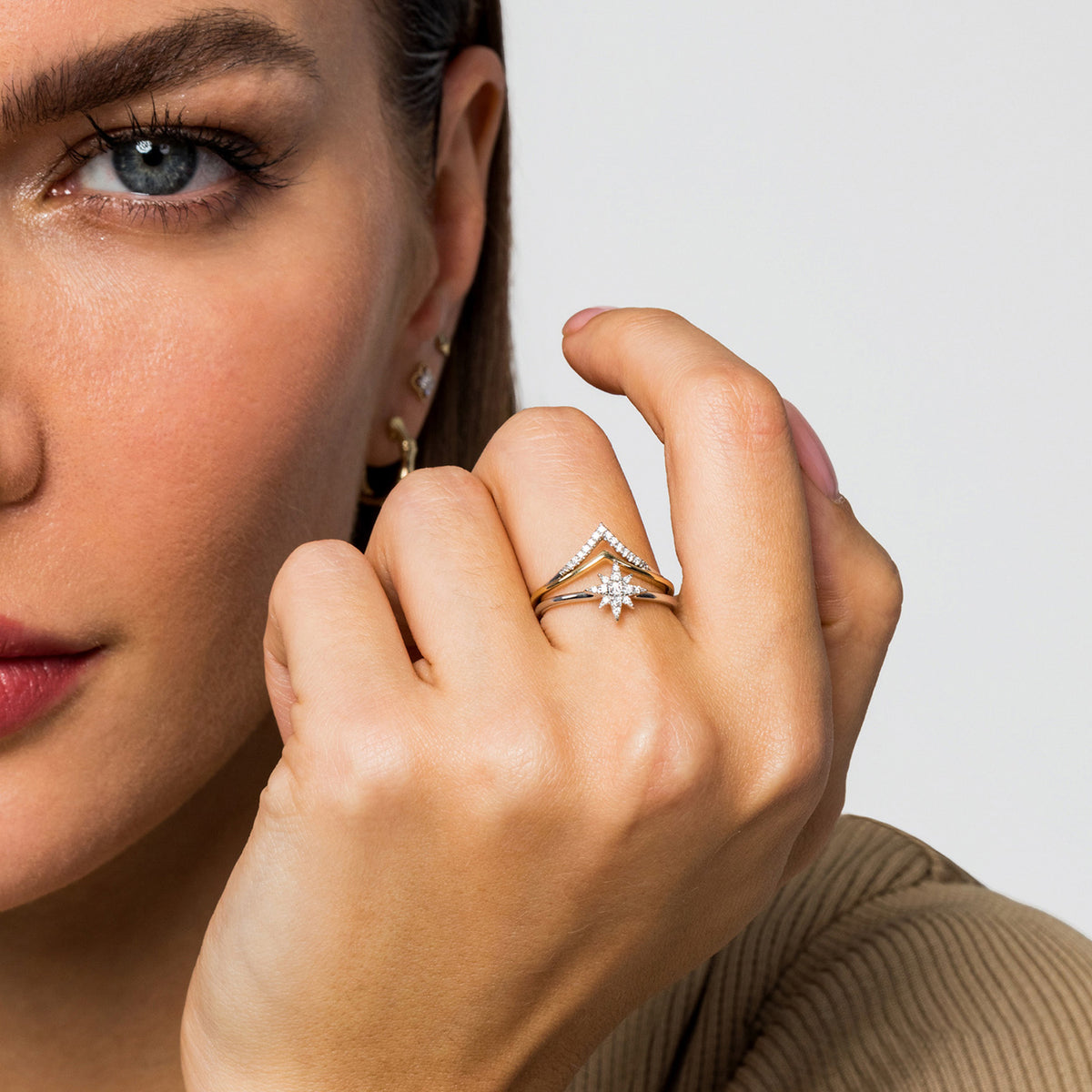 14K White & Yellow Gold Diamond Chevron Ring - View 6