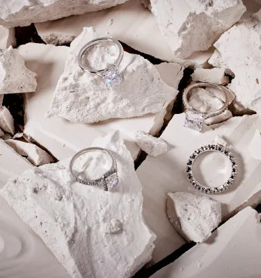 Engagement rings and wedding bands 2
